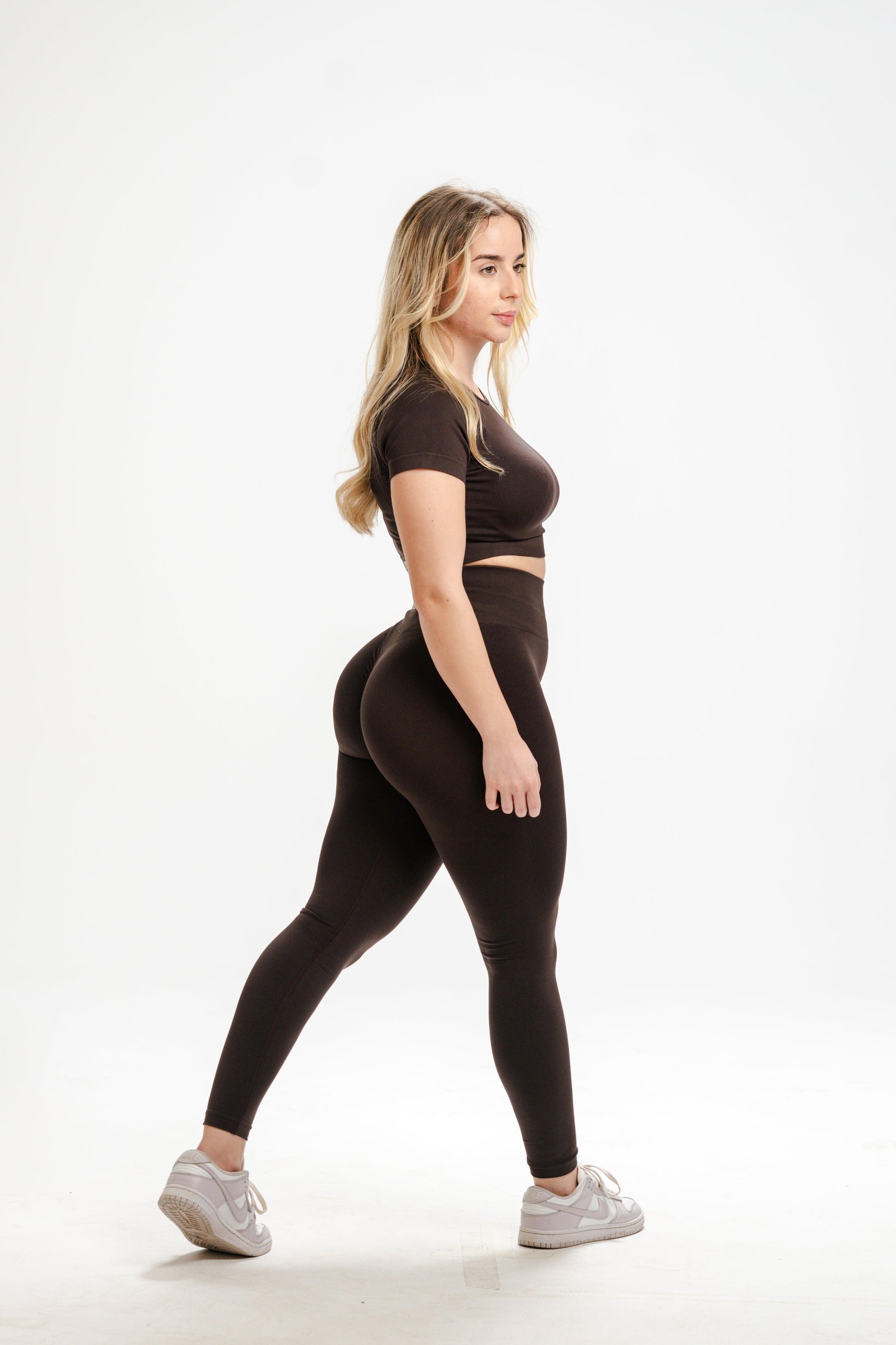 Seamless Scrunch Leggings - Brown - NHASR